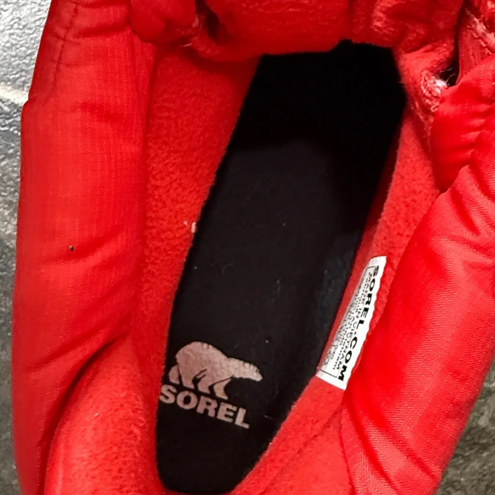 Sorel Red Quilted Ankle Winter Rain Boots